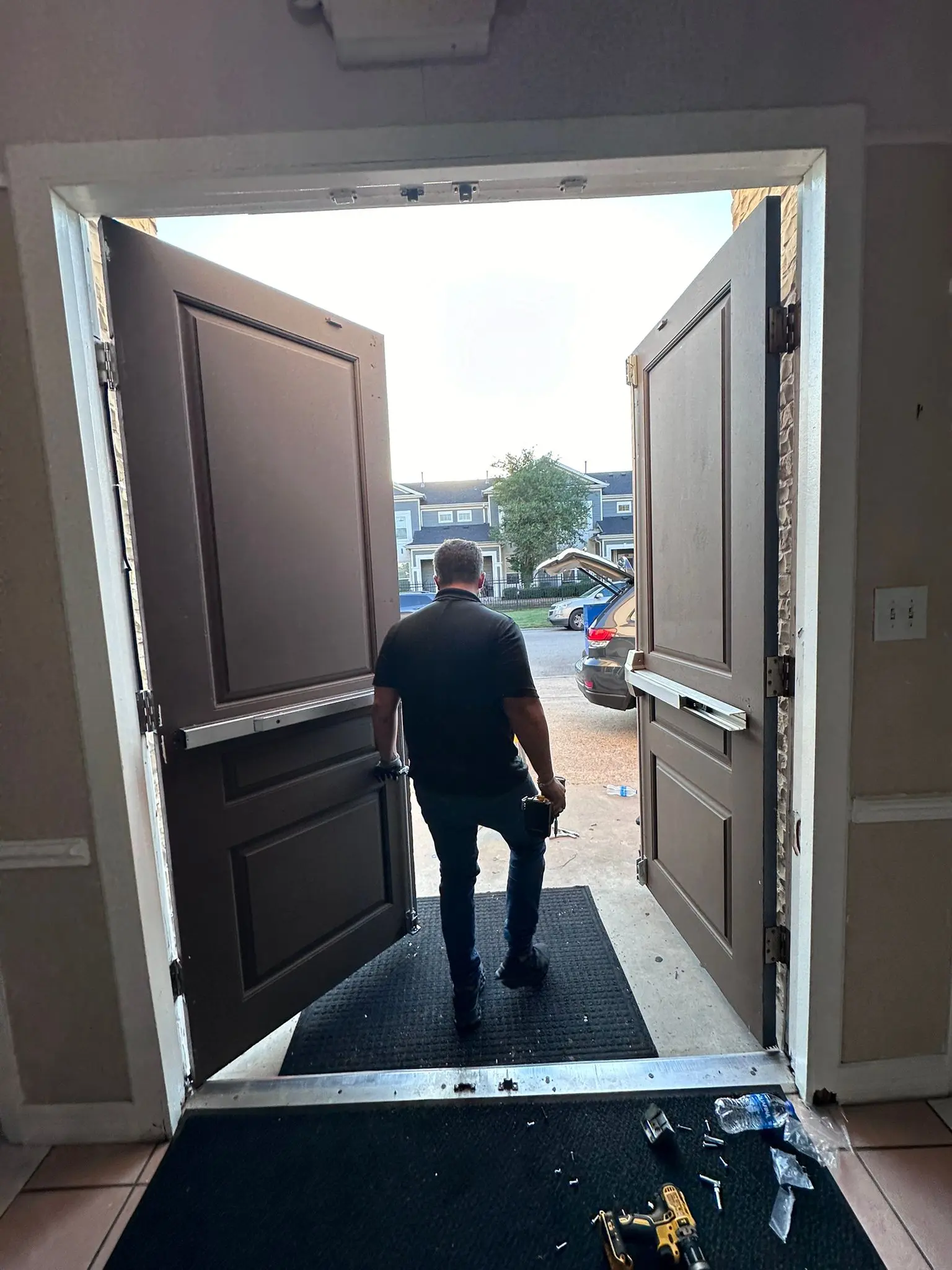 Commercial pocket door repair in Florida